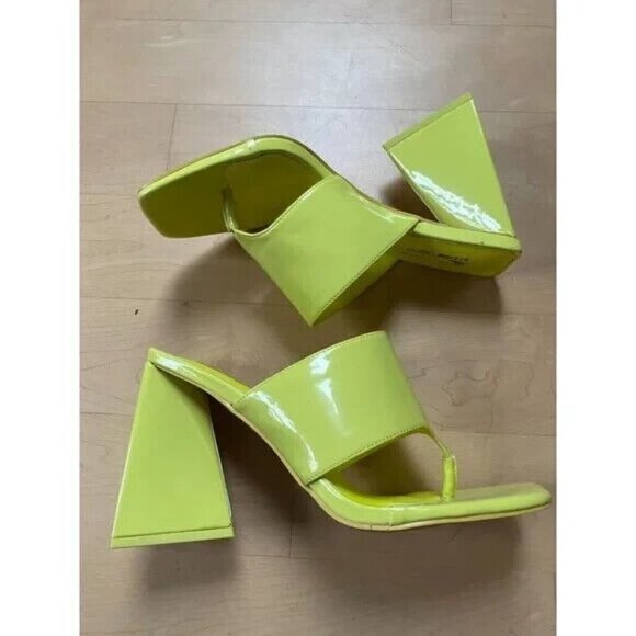 CALL It Spring "Sorayaa" Thong Sandals BNWT Heels Women Sz 8 New Yellow - flaw - Picture 4 of 7